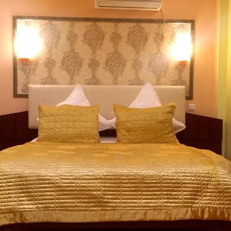 Byblov Rooms Boutique Bukarest Værelse billede