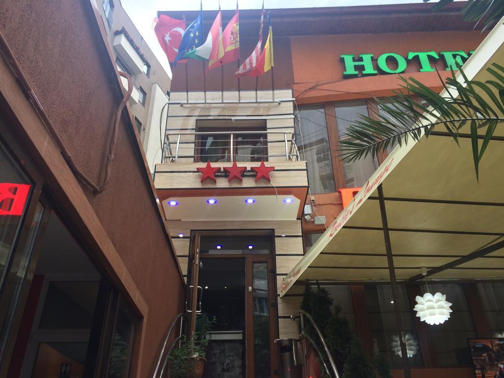 Byblov Rooms Boutique Bukarest Eksteriør billede